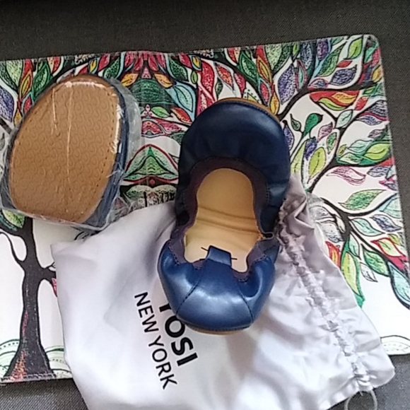 Flats. - Picture 2 of 4